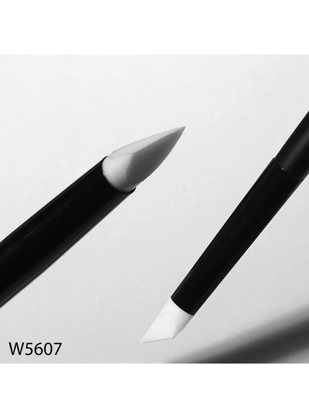 Кисть для окрашування брів ламінування та хни WoBs W5607 з силикону скошена