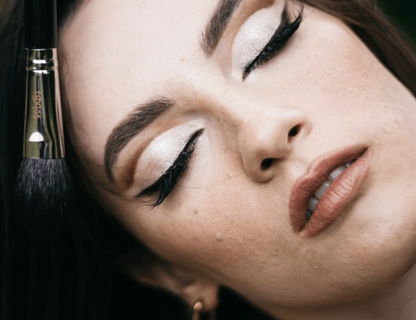 Купити якісні нарощені вії українського виробництва WoBs